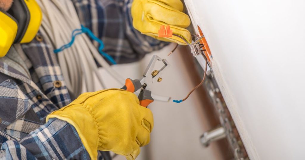 Consertos e manutenções elétricas em Sete Lagoas